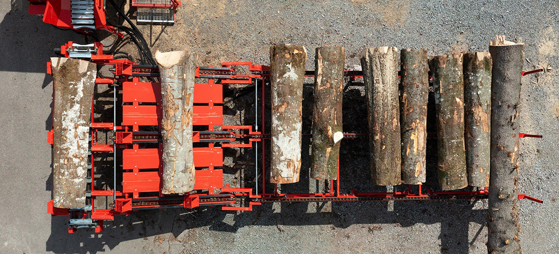 Feed 900 rönkadagoló asztal